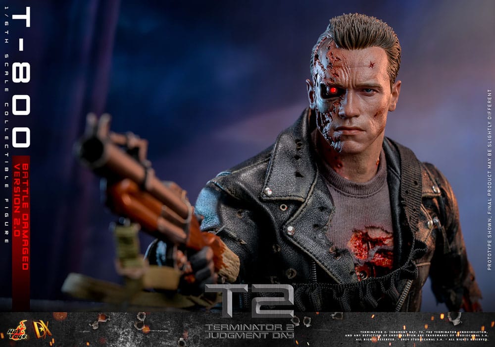 HOT TOYS - Terminator 2 Movie Masterpiece Action Figure 1/6 T-800 Battle Damaged Version