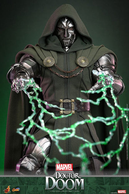 HOT TOYS - Marvel Comic Masterpiece Action Figure 1/6 Doctor Doom