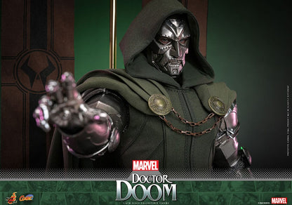 HOT TOYS - Marvel Comic Masterpiece Action Figure 1/6 Doctor Doom