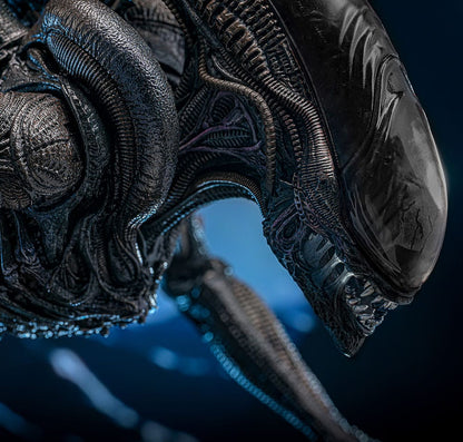 HOT TOYS - Alien: Romulus Movie Masterpiece Action Figure 1/6 Scorched Xenomorph