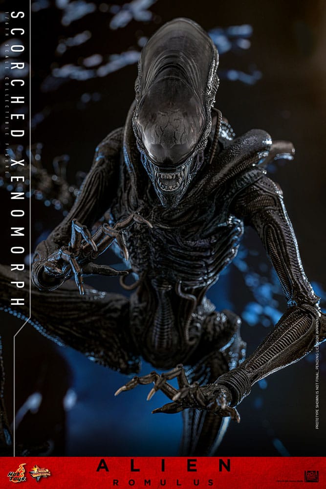 HOT TOYS - Alien: Romulus Movie Masterpiece Action Figure 1/6 Scorched Xenomorph