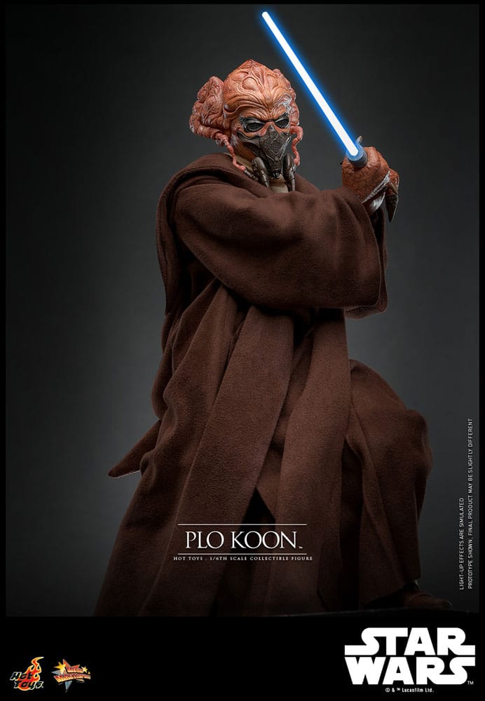 HOT TOYS -