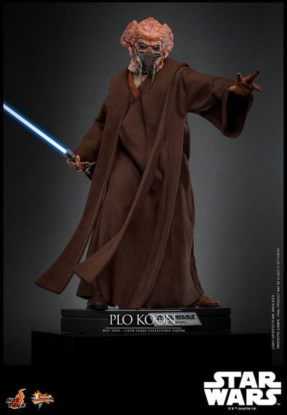 HOT TOYS -