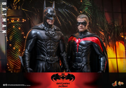 HOT TOYS - Batman & Robin Movie Masterpiece Action Figure 1/6 Batman  MMS786