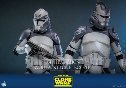 HOT TOYS - Star Wars The Clone Wars Action Figure 1/6 104th Battalion Wolfpack Clone Trooper  TMS142