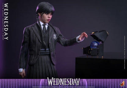 HOT TOYS - Wednesday Action Doll 1/6 Wednesday  TMS135