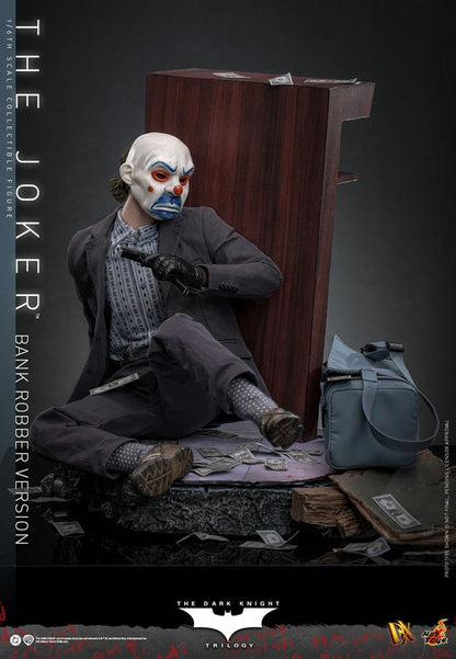 HOT TOYS - The Dark Knight DX Action Figure 1/6 The Joker (Bank Robber Version)