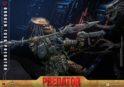 HOT TOYS - Alien vs. Predator Comic Masterpiece Action Figure 1/6 Broken Tusk Predator