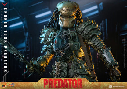 HOT TOYS - Alien vs. Predator Comic Masterpiece Action Figure 1/6 Broken Tusk Predator