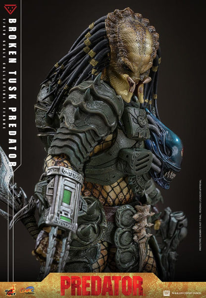 HOT TOYS - Alien vs. Predator Comic Masterpiece Action Figure 1/6 Broken Tusk Predator