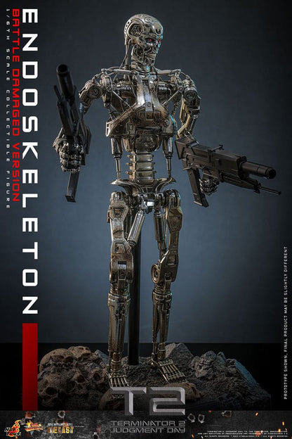 HOT TOYS - Terminator 2: Judgment Day Movie Masterpiece Die-cast Action Figure 1/6 Endoskeleton (Battle Damaged Version)