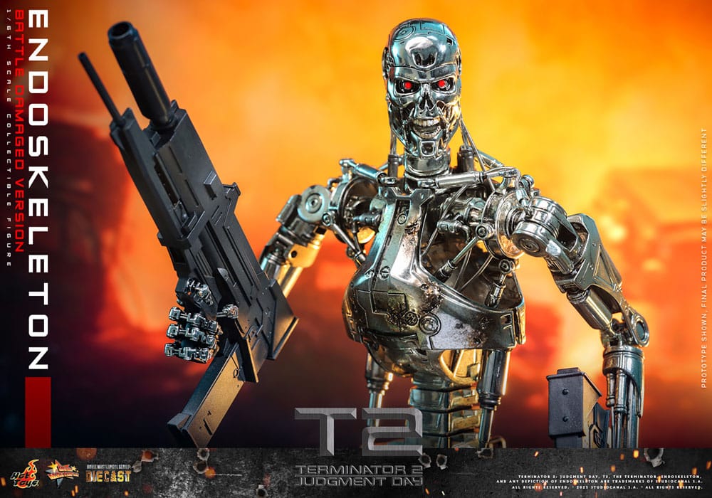 HOT TOYS - Terminator 2: Judgment Day Movie Masterpiece Die-cast Action Figure 1/6 Endoskeleton (Battle Damaged Version)