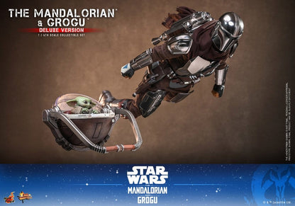 HOT TOYS - Star Wars: The Mandalorian & Grogu Movie Masterpiece Action Figure 1/6 The Mandalorian and Grogu (Deluxe Version)