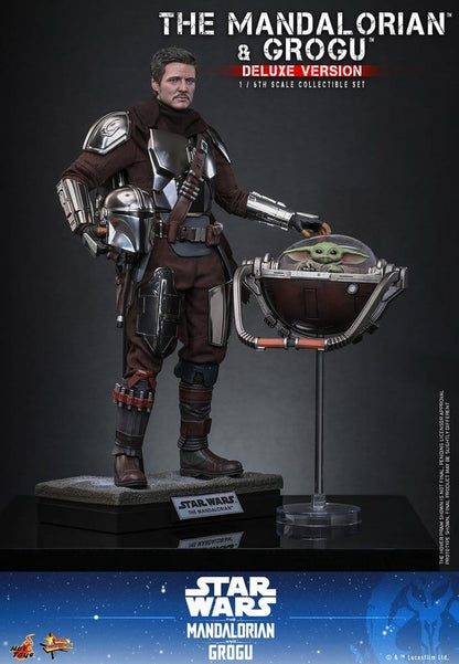 HOT TOYS - Star Wars: The Mandalorian & Grogu Movie Masterpiece Action Figure 1/6 The Mandalorian and Grogu (Deluxe Version)