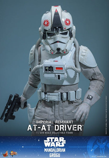 HOT TOYS - Star Wars Movie Masterpiece Action Figure 1/6 Imperial Remnant AT-AT Driver