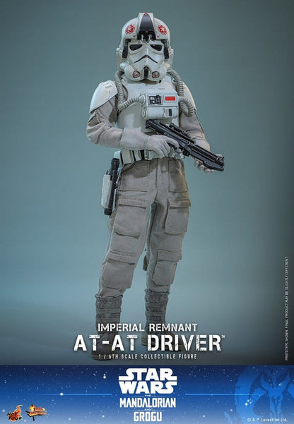 HOT TOYS - Star Wars Movie Masterpiece Action Figure 1/6 Imperial Remnant AT-AT Driver