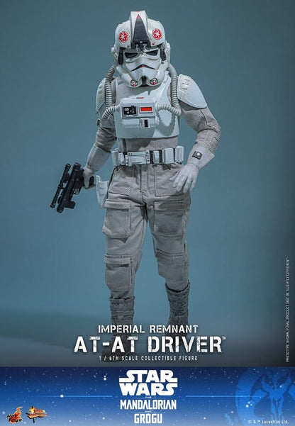 HOT TOYS - Star Wars Movie Masterpiece Action Figure 1/6 Imperial Remnant AT-AT Driver