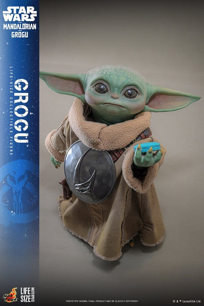 HOT TOYS - Star Wars: The Mandalorian & Grogu Life-Size Figure Grogu