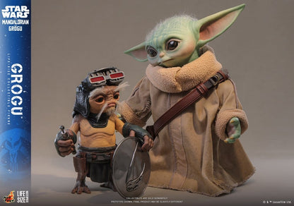 HOT TOYS - Star Wars: The Mandalorian & Grogu Life-Size Figure Grogu
