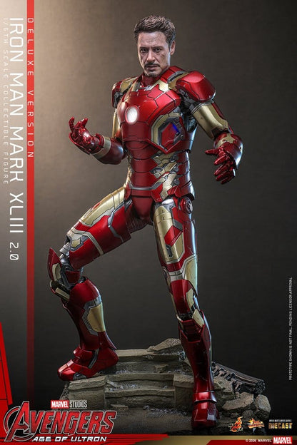 HOT TOYS - Avengers: Age of Ultron Movie Masterpiece Diecast Action Figure 1/6 Iron Man Mark XLIII (2.0) (Deluxe Version)
