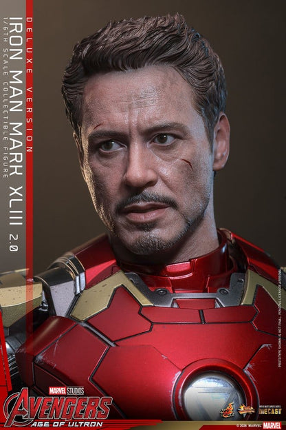 HOT TOYS - Avengers: Age of Ultron Movie Masterpiece Diecast Action Figure 1/6 Iron Man Mark XLIII (2.0) (Deluxe Version)