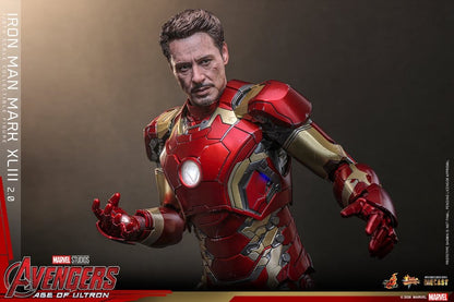 HOT TOYS - Avengers: Age of Ultron Movie Masterpiece Diecast Action Figure 1/6 Iron Man Mark XLIII (2.0)