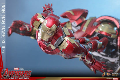 HOT TOYS - Avengers: Age of Ultron Movie Masterpiece Diecast Action Figure 1/6 Iron Man Mark XLIII (2.0)