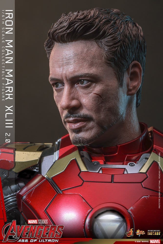 HOT TOYS - Avengers: Age of Ultron Movie Masterpiece Diecast Action Figure 1/6 Iron Man Mark XLIII (2.0)