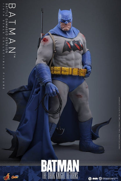 HOT TOYS - Batman: The Dark Knight Returns Comic Masterpiece Action Figure 1/6 Batman (Battle Damaged Version)