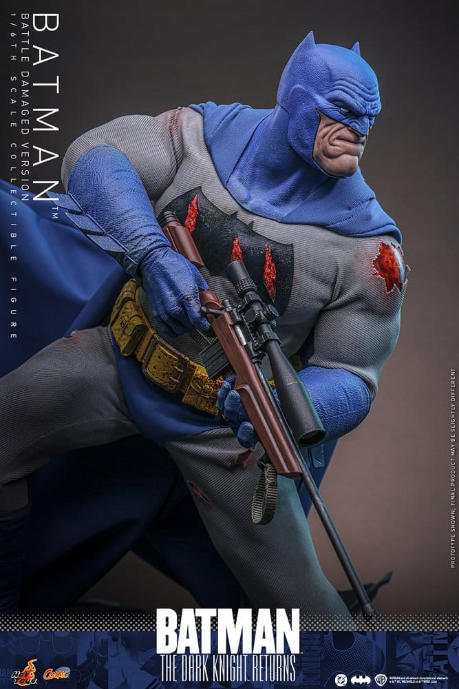 HOT TOYS - Batman: The Dark Knight Returns Comic Masterpiece Action Figure 1/6 Batman (Battle Damaged Version)