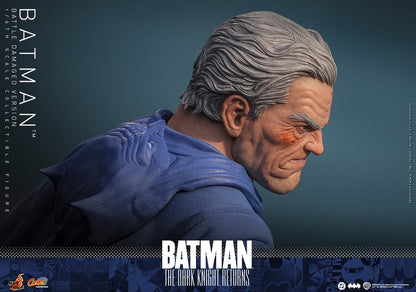 HOT TOYS - Batman: The Dark Knight Returns Comic Masterpiece Action Figure 1/6 Batman (Battle Damaged Version)