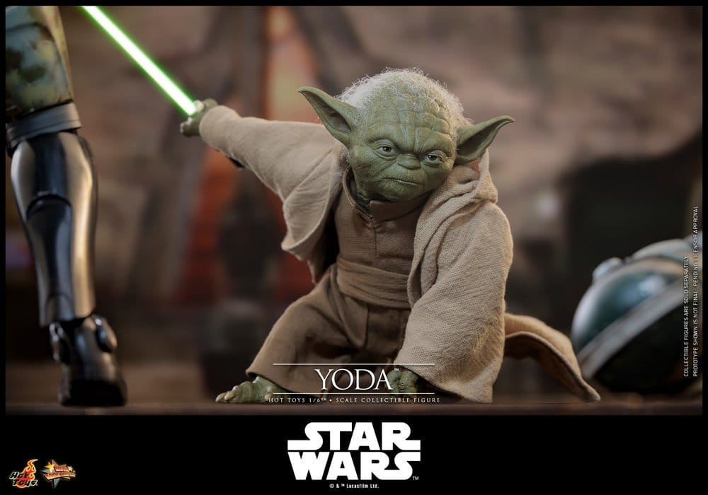 HOT TOYS - Star Wars: Revenge of the Sith Movie Masterpiece Action Figure 1/6 Yoda