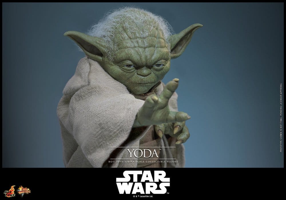 HOT TOYS - Star Wars: Revenge of the Sith Movie Masterpiece Action Figure 1/6 Yoda