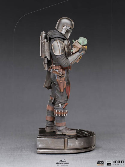 IRON STUDIO - Star Wars The Mandalorian Art Scale Statue 1:10 Mandalorian & Grogu