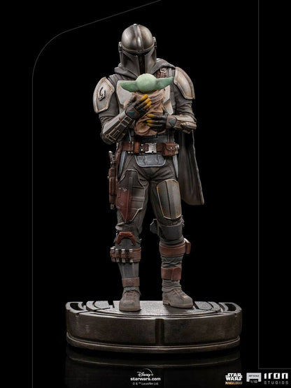 IRON STUDIO - Star Wars The Mandalorian Art Scale Statue 1:10 Mandalorian & Grogu