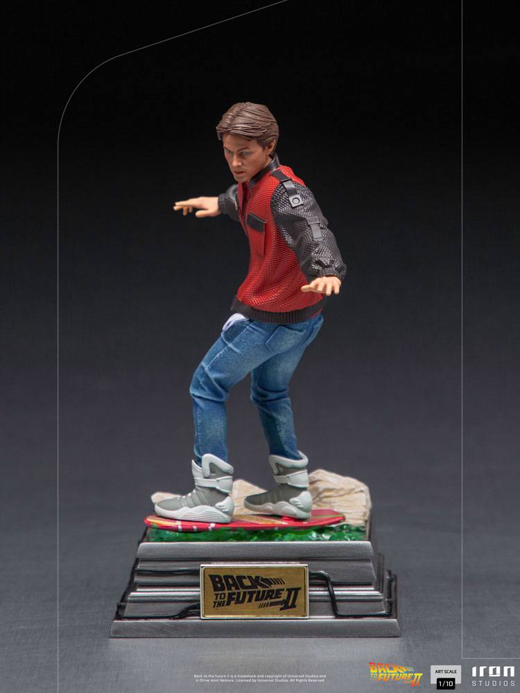 IRON STUDIO - Back to the Future II Art Scale Statue 1:10 Marty McFly on Hoverboard