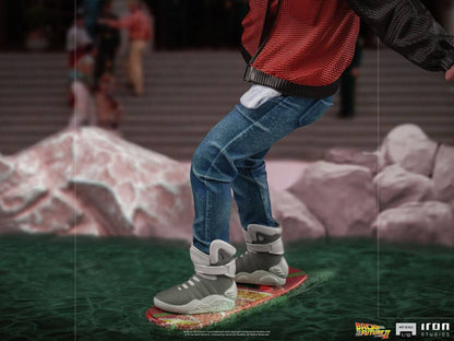 IRON STUDIO - Back to the Future II Art Scale Statue 1:10 Marty McFly on Hoverboard
