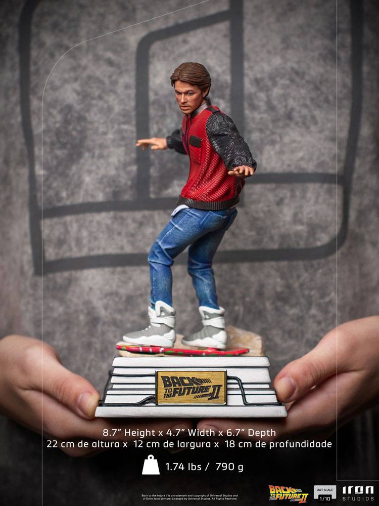 IRON STUDIO - Back to the Future II Art Scale Statue 1:10 Marty McFly on Hoverboard