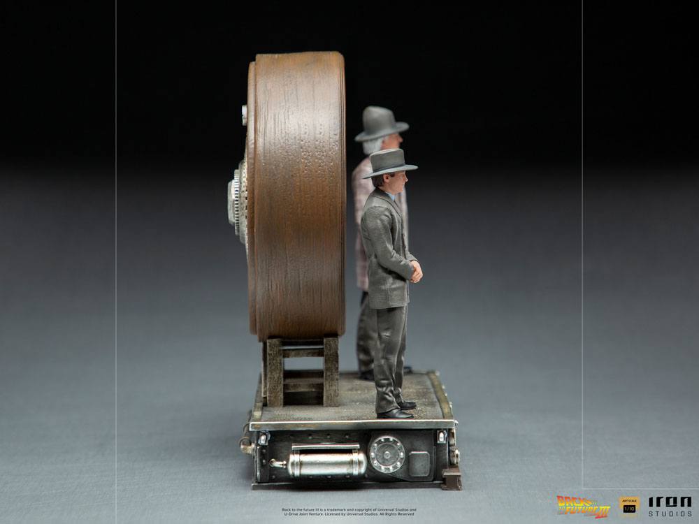 IRON STUDIO - Back to the Future III DeLuxe Art Scale Statue 1:10 Marty and Doc at The Clock