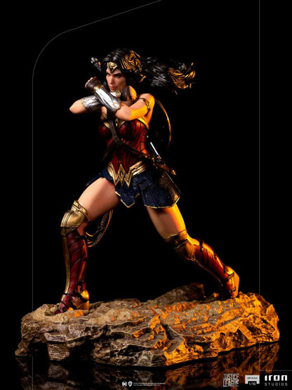 IRON STUDIO - Dc Comics - Zack Snyder's Justice League Art Scale Statue 1:10 Wonder Woman