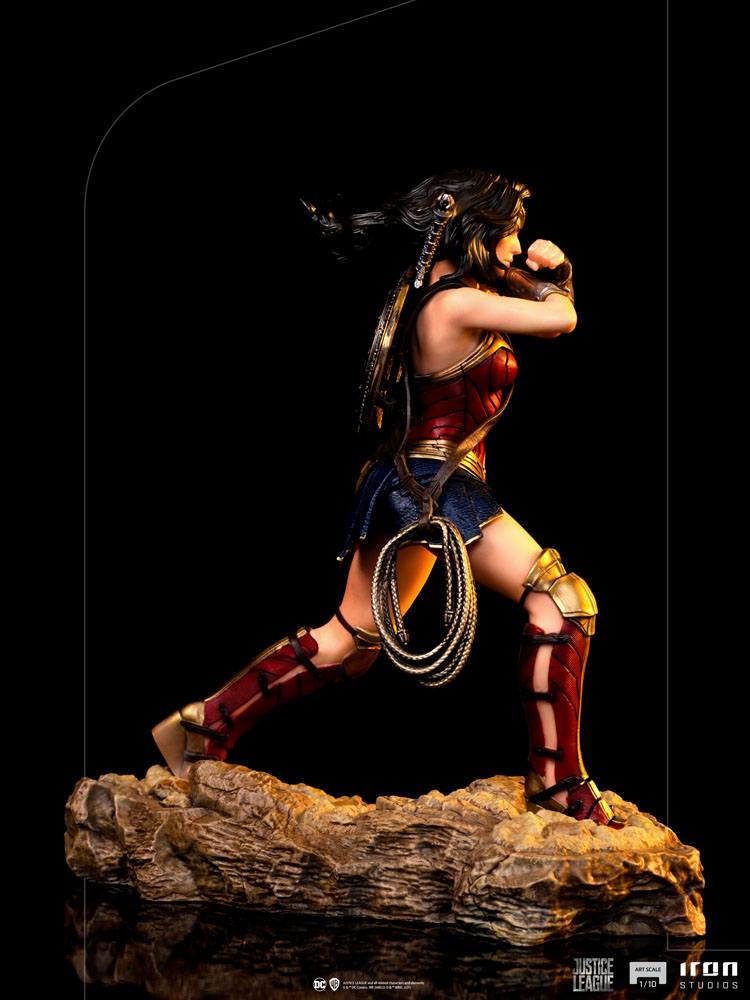 IRON STUDIO - Dc Comics - Zack Snyder's Justice League Art Scale Statue 1:10 Wonder Woman