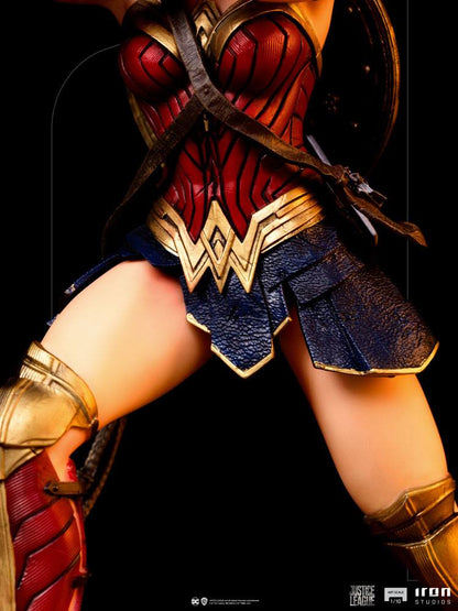 IRON STUDIO - Dc Comics - Zack Snyder's Justice League Art Scale Statue 1:10 Wonder Woman