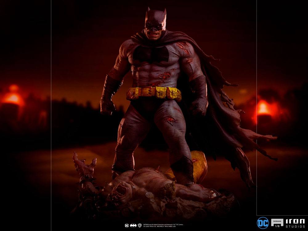 IRON STUDIO - Dc Comics - Batman The Dark Knight Returns Diorama 1:6 Batman