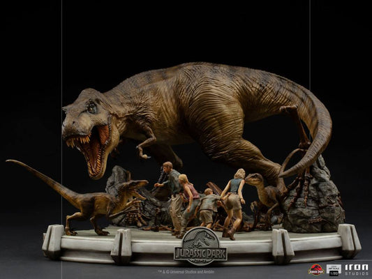 IRON STUDIO - Jurassic Park Demi Art Scale Statue 1:20 The Final Scene