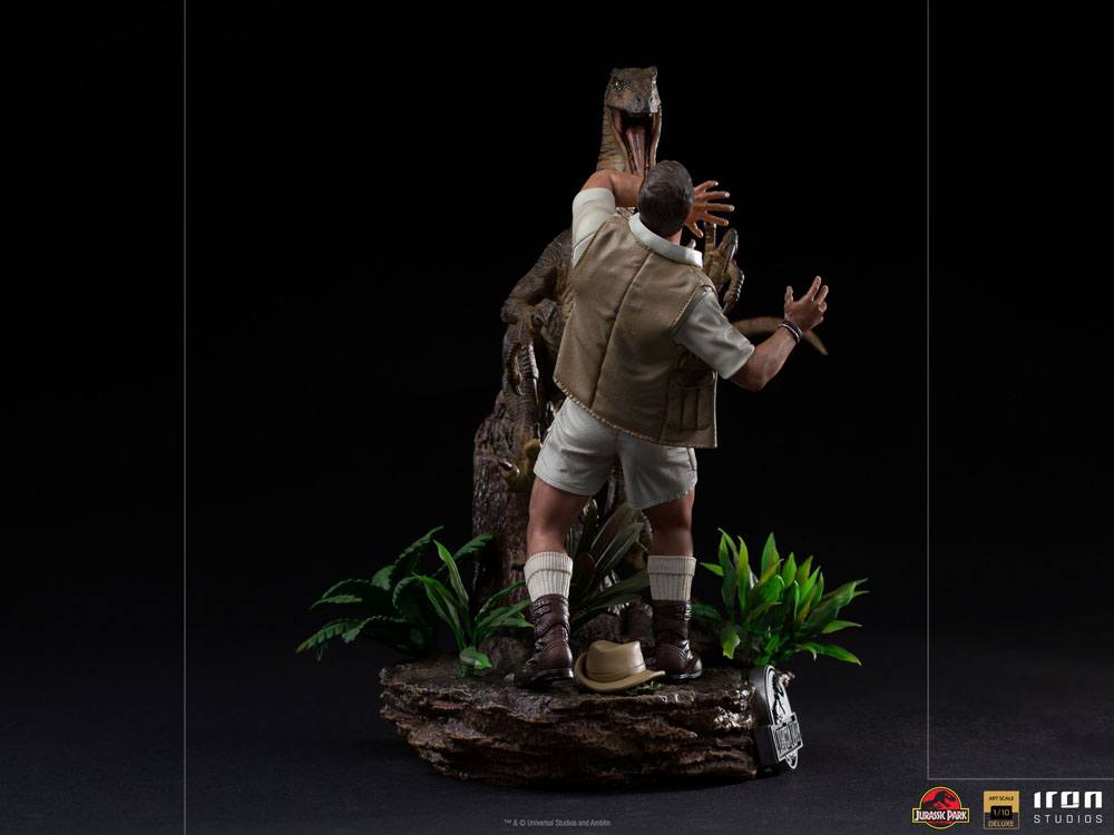 IRON STUDIO - Jurassic Park DeLuxe Art Scale Statue 1:10 Clever Girl