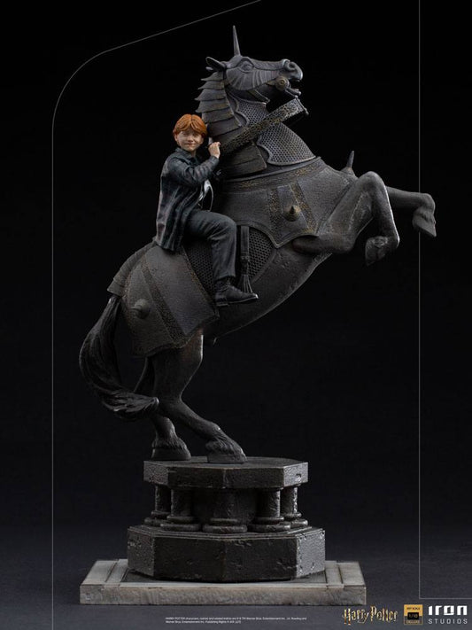IRON STUDIO - Harry Potter DeLuxe Art Scale Statue 1:10 Ron Weasley at The Wizard Chess