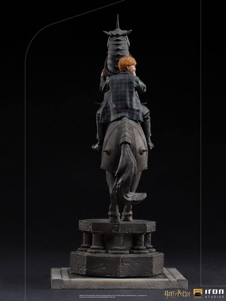IRON STUDIO - Harry Potter DeLuxe Art Scale Statue 1:10 Ron Weasley at The Wizard Chess