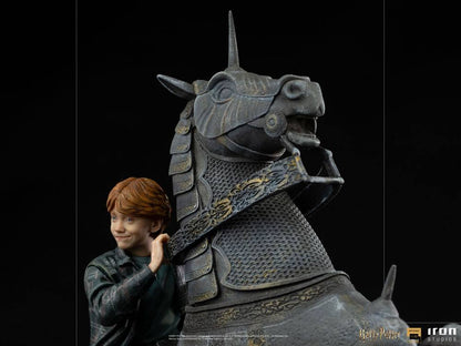 IRON STUDIO - Harry Potter DeLuxe Art Scale Statue 1:10 Ron Weasley at The Wizard Chess