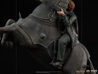IRON STUDIO - Harry Potter DeLuxe Art Scale Statue 1:10 Ron Weasley at The Wizard Chess