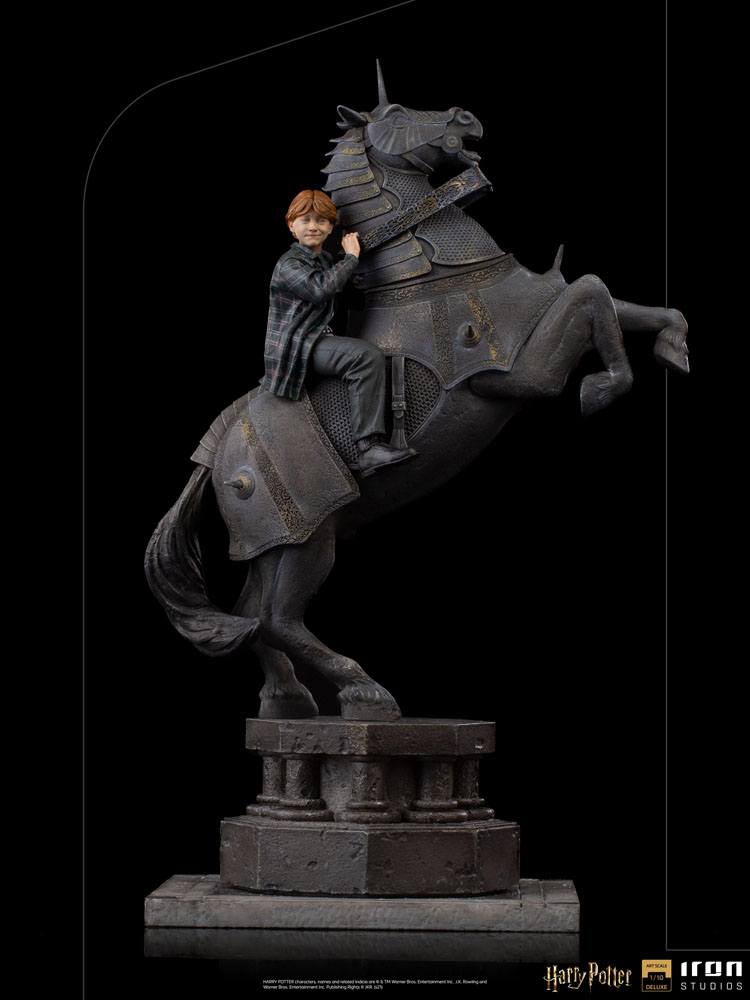 IRON STUDIO - Harry Potter DeLuxe Art Scale Statue 1:10 Ron Weasley at The Wizard Chess